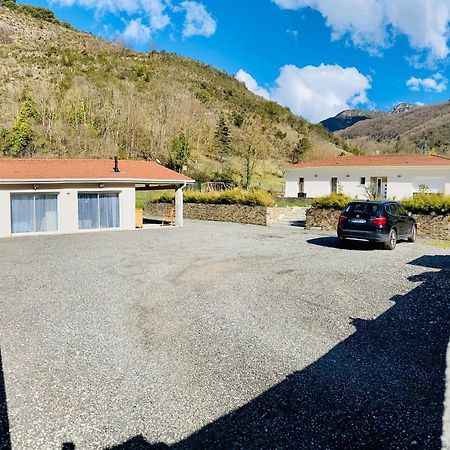 Loft24 Fibre Tout Compris Ussat Bagian luar foto