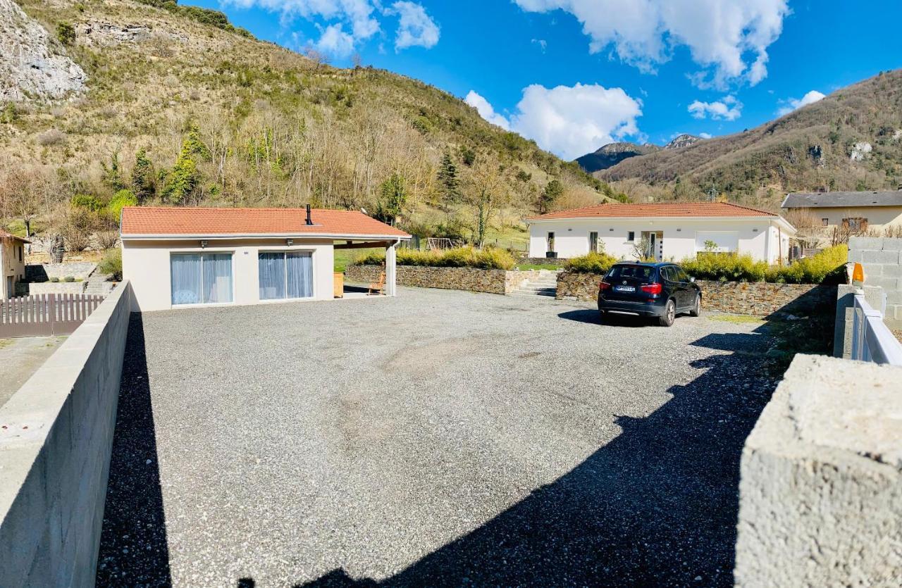 Loft24 Fibre Tout Compris Ussat Bagian luar foto